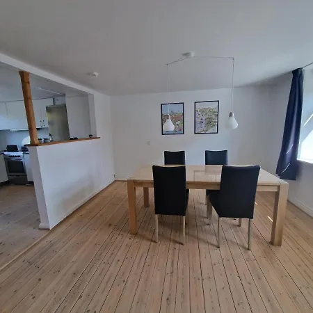 アパート In エスビャール